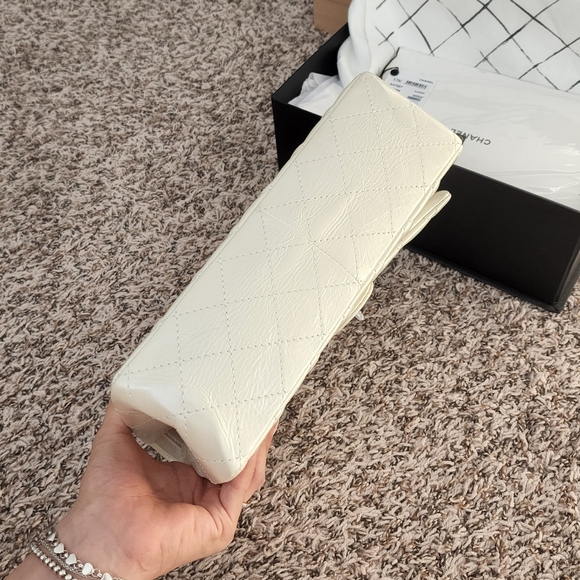 Chanel 2.55 226 bag - Picture 13 of 15